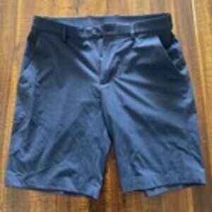Greg Norman Men's Stretch Shorts Lightweight Variety. Navy. Size - 32